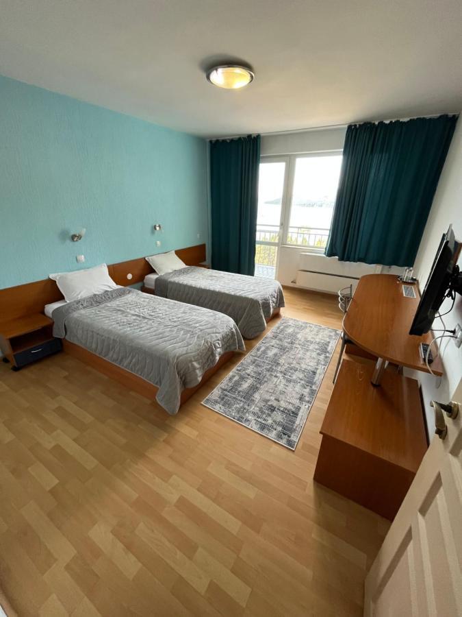 Хотел Панорама Доспат Exterior foto